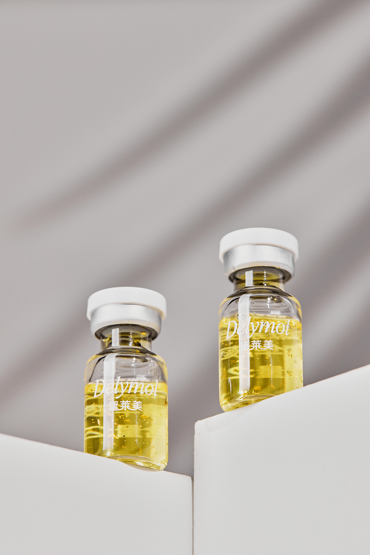 黛萊美彈力緊致精華液（圖ZMzA5NjkwOTY4） - 產(chǎn)品攝影 - 站酷設(shè)計師亂按快門的胡老師原創(chuàng)素材 - 站酷ZCOOL