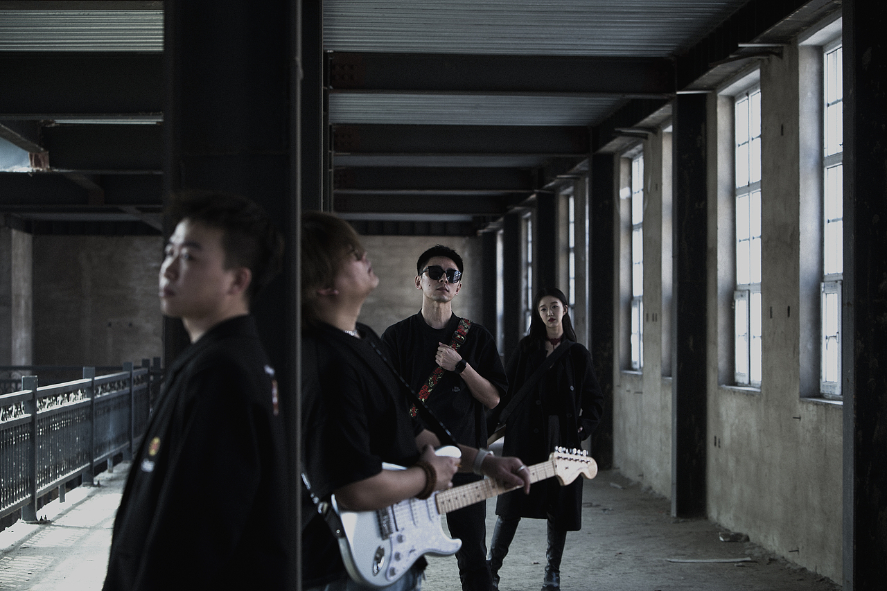 赤岛乐队🌋～Ciao（图ZMzY1OTg4Mjky） - 人像摄影 - 站酷设计师朤LANG原创素材 - 站酷ZCOOL