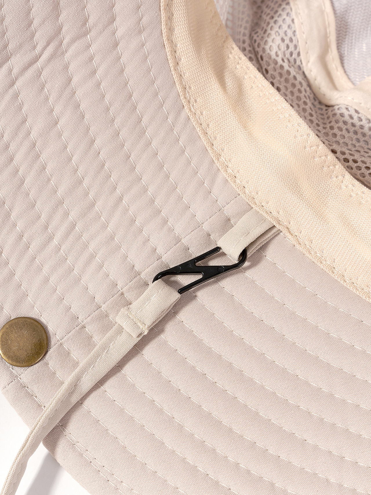 遮阳帽子渔夫帽防晒帽贝壳空顶蕉下静物拍摄（图ZMzMwNTI5MDk2） - 产品摄影 - 站酷设计师ZRVISION原创素材 - 站酷ZCOOL