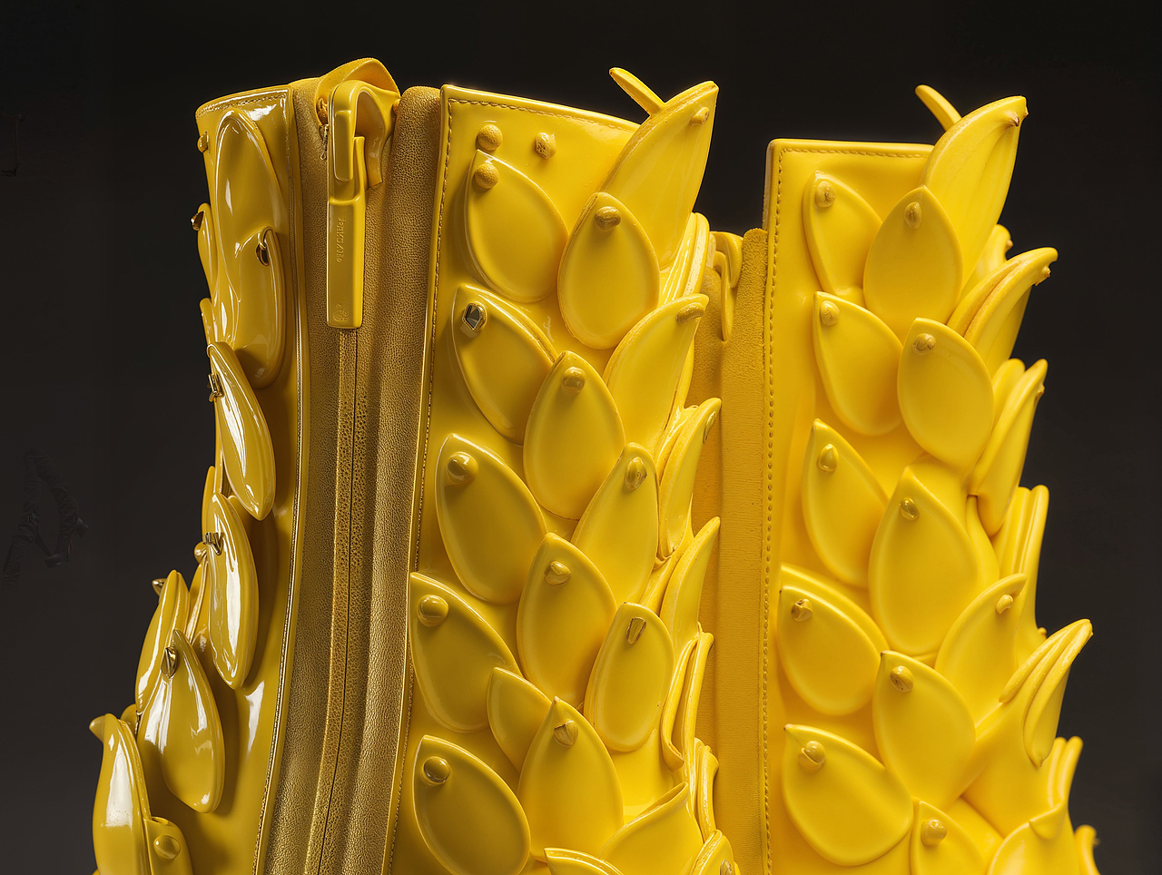 超精细概念鞋设计-AIGC