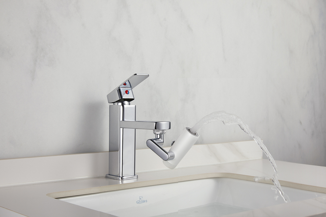 摄影作品 | 修图作品 潜水艇品牌机械臂起跑器 卫浴