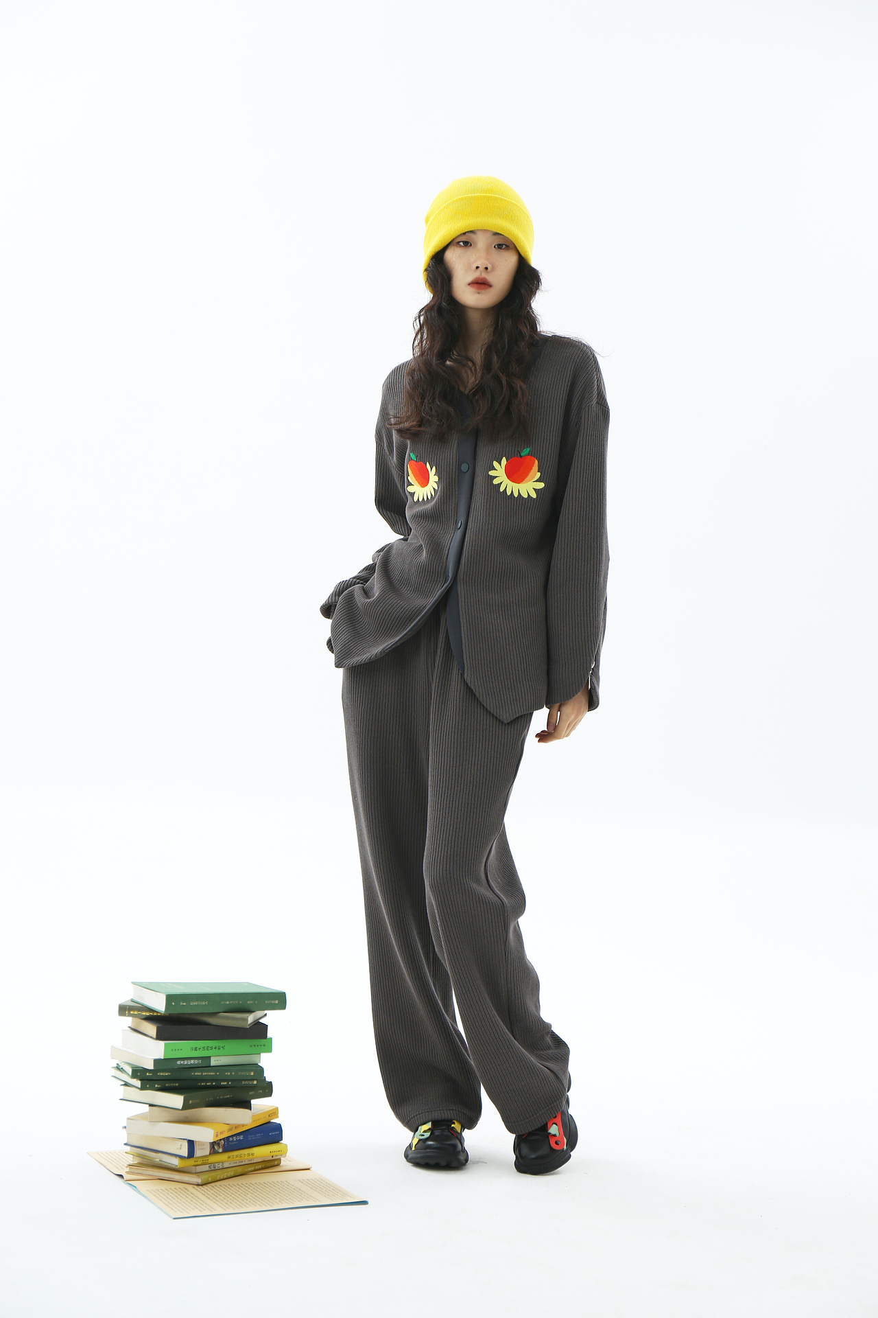 LOOKBOOK拍摄（图ZMzIzMTYxMjY0） - 人像摄影 - 站酷设计师野蛮生长视觉摄影原创素材 - 站酷ZCOOL