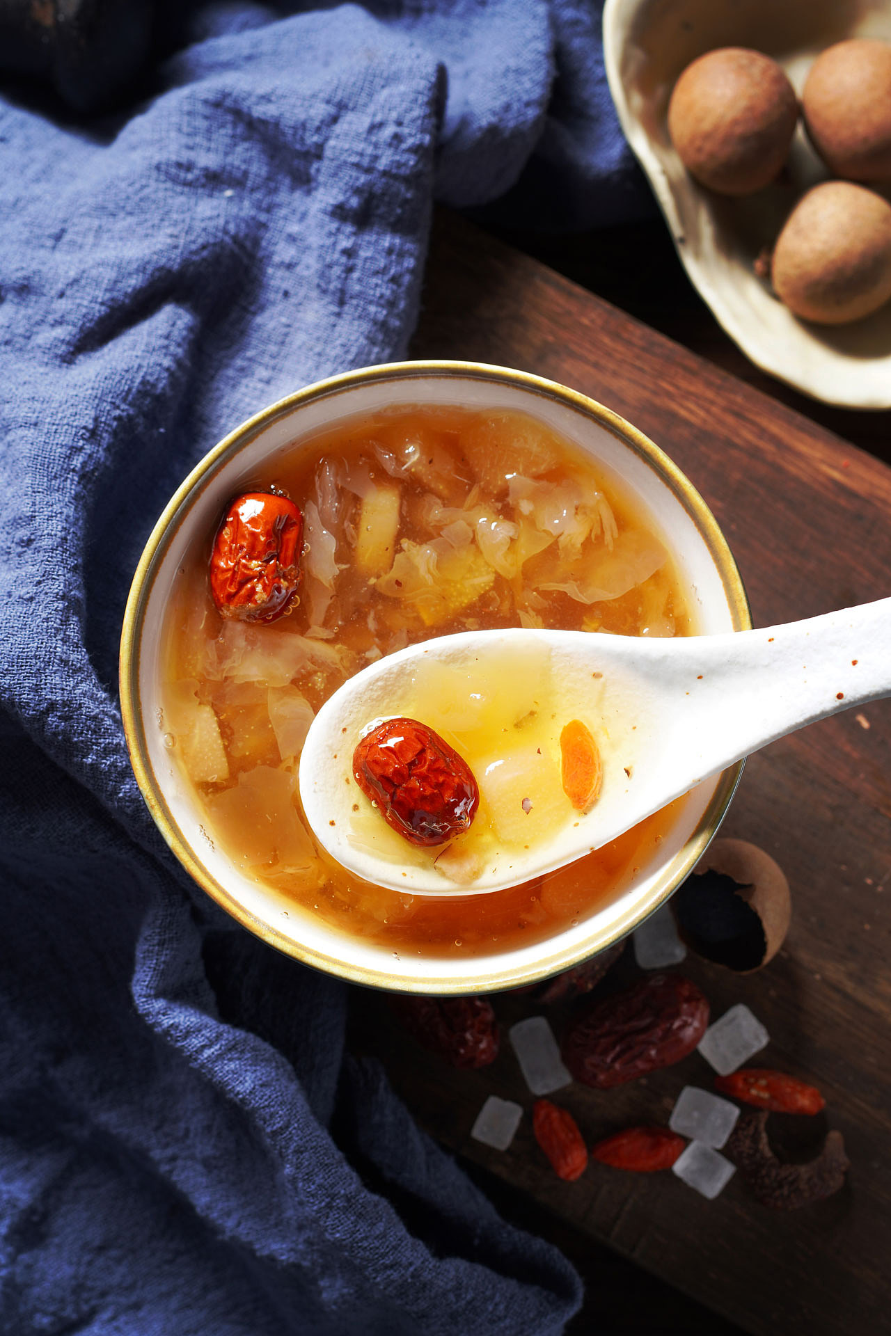 美食摄影 | 银耳羹