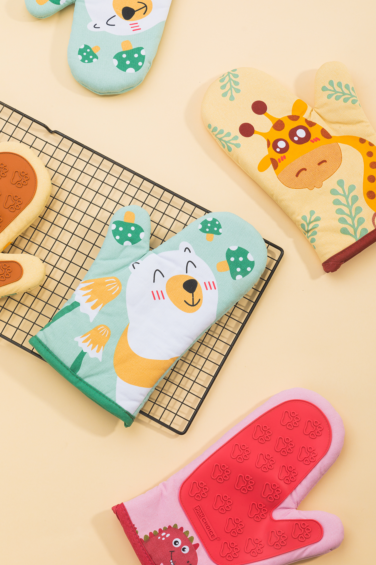 《Young For You》| 硅胶隔热手套 | 烘焙