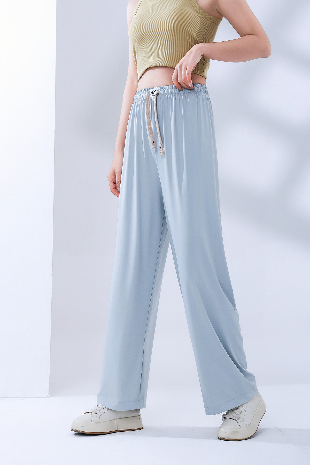 女装拍摄速干裤拍摄