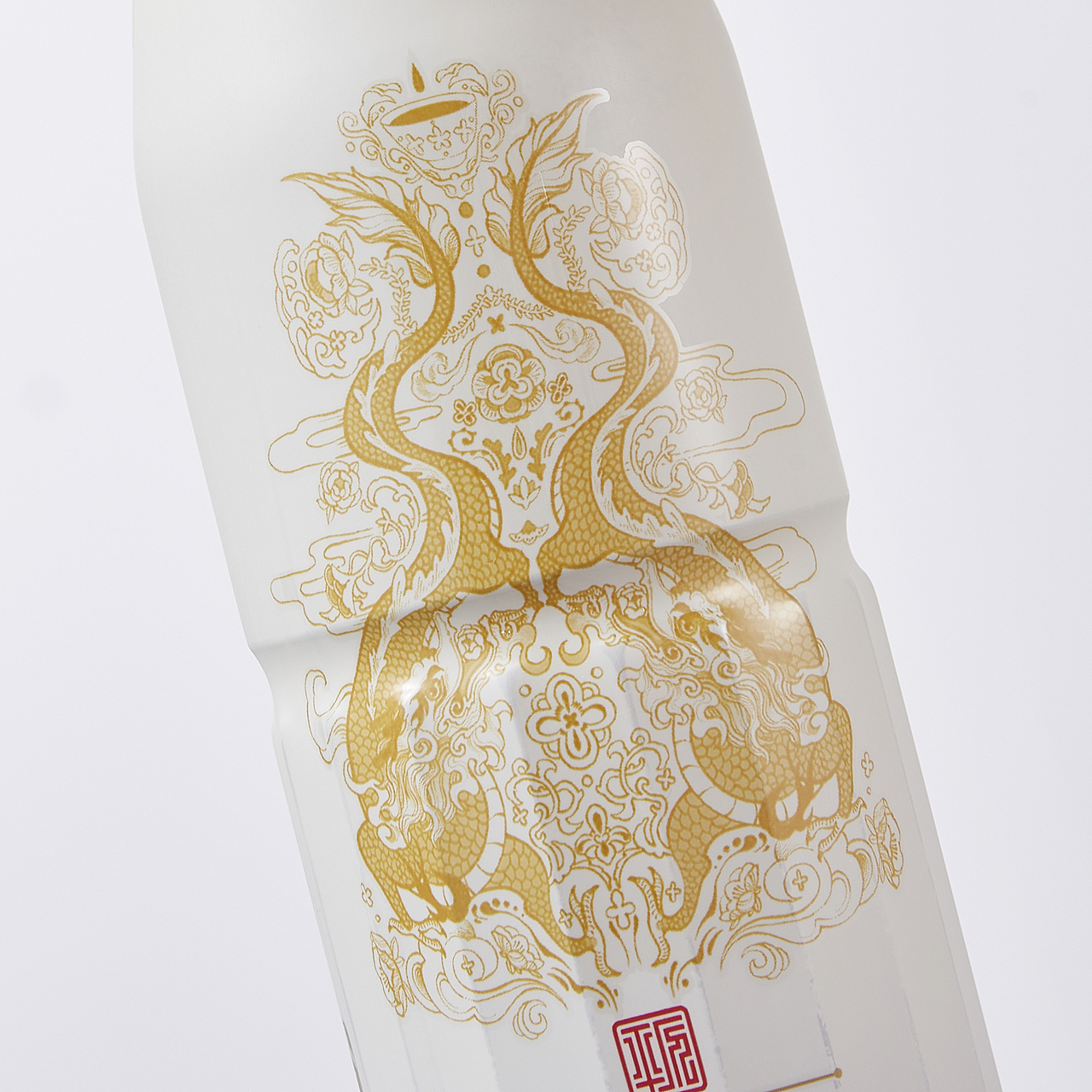 平仄-上新了故宫 联名茶饮料包装设计