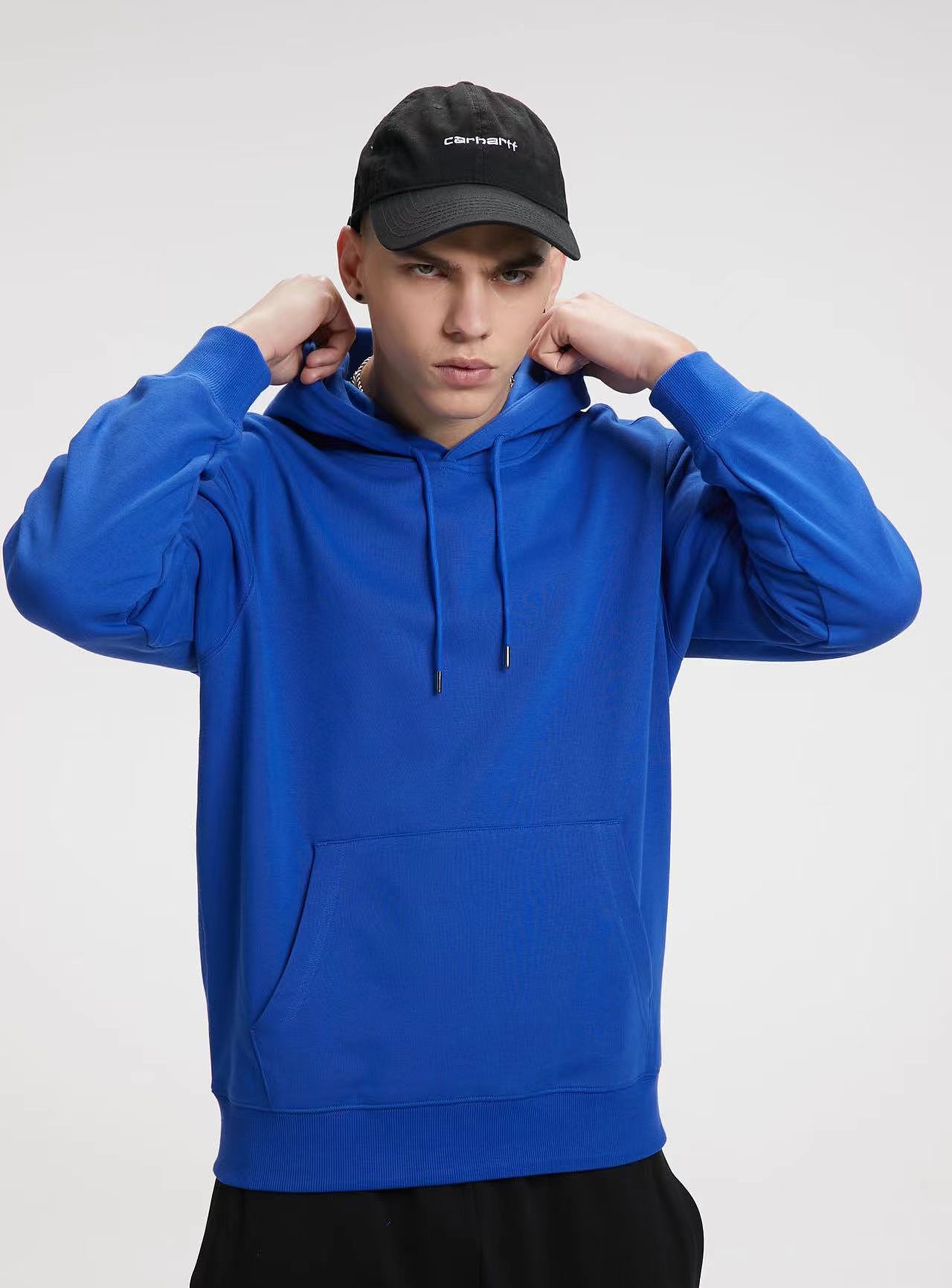 外模休闲装拍摄 寸头外籍男模 商业摄影