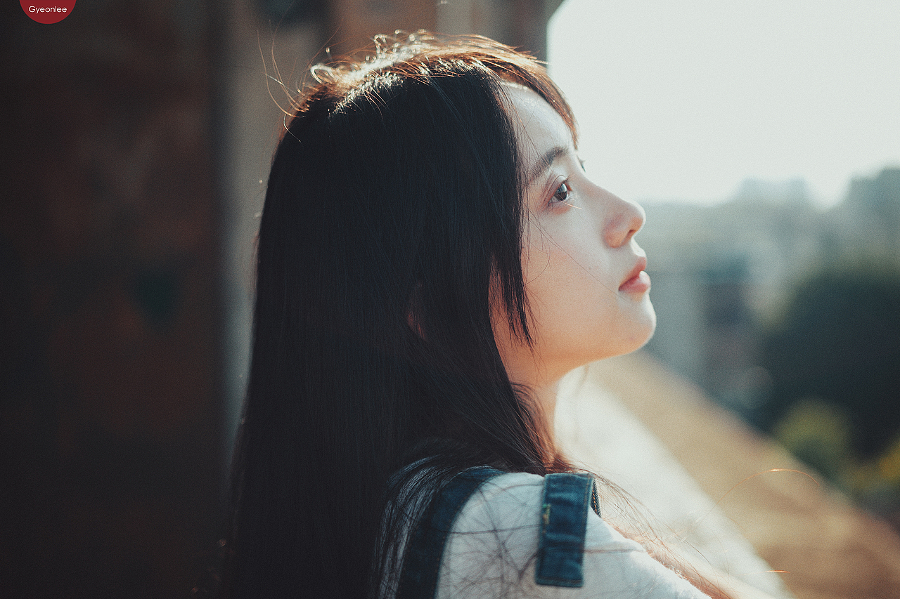 呼吸一种慢空气｜ 徕卡M240 ｜写真约拍（图ZMzU2MDg4NDQw） - 人像摄影 - 站酷设计师gyeonlee原创素材 - 站酷ZCOOL