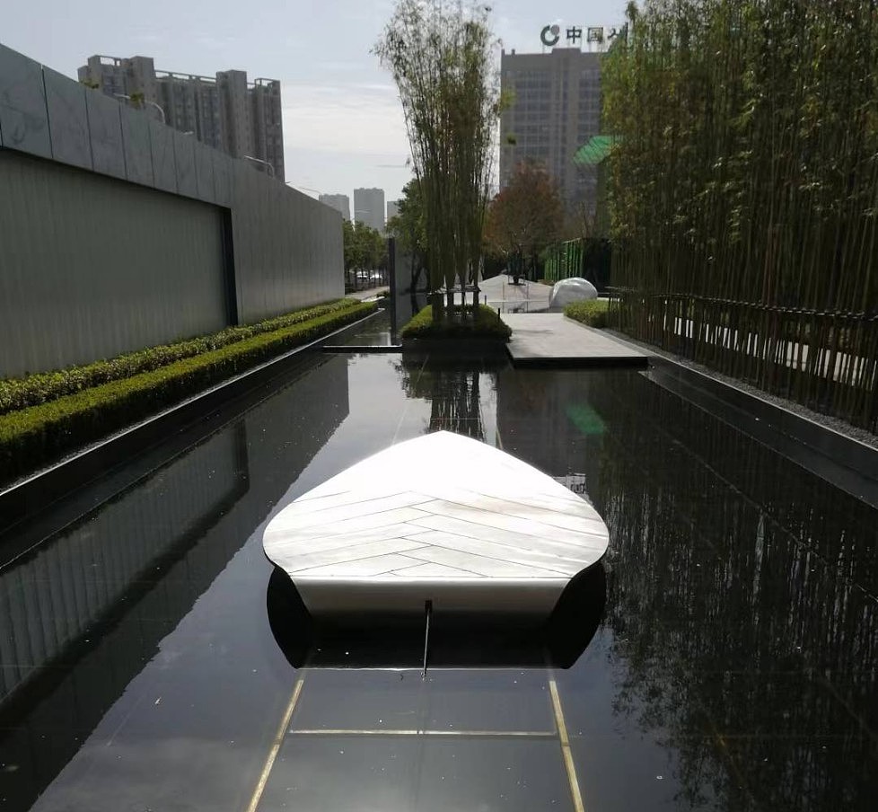 银川售楼部水景雕塑 手工锻造不锈钢一叶舟雕塑 抽象船（图ZMzE2ODYzNDYw） - 雕塑 - 站酷设计师塑景雕塑原创素材 - 站酷ZCOOL