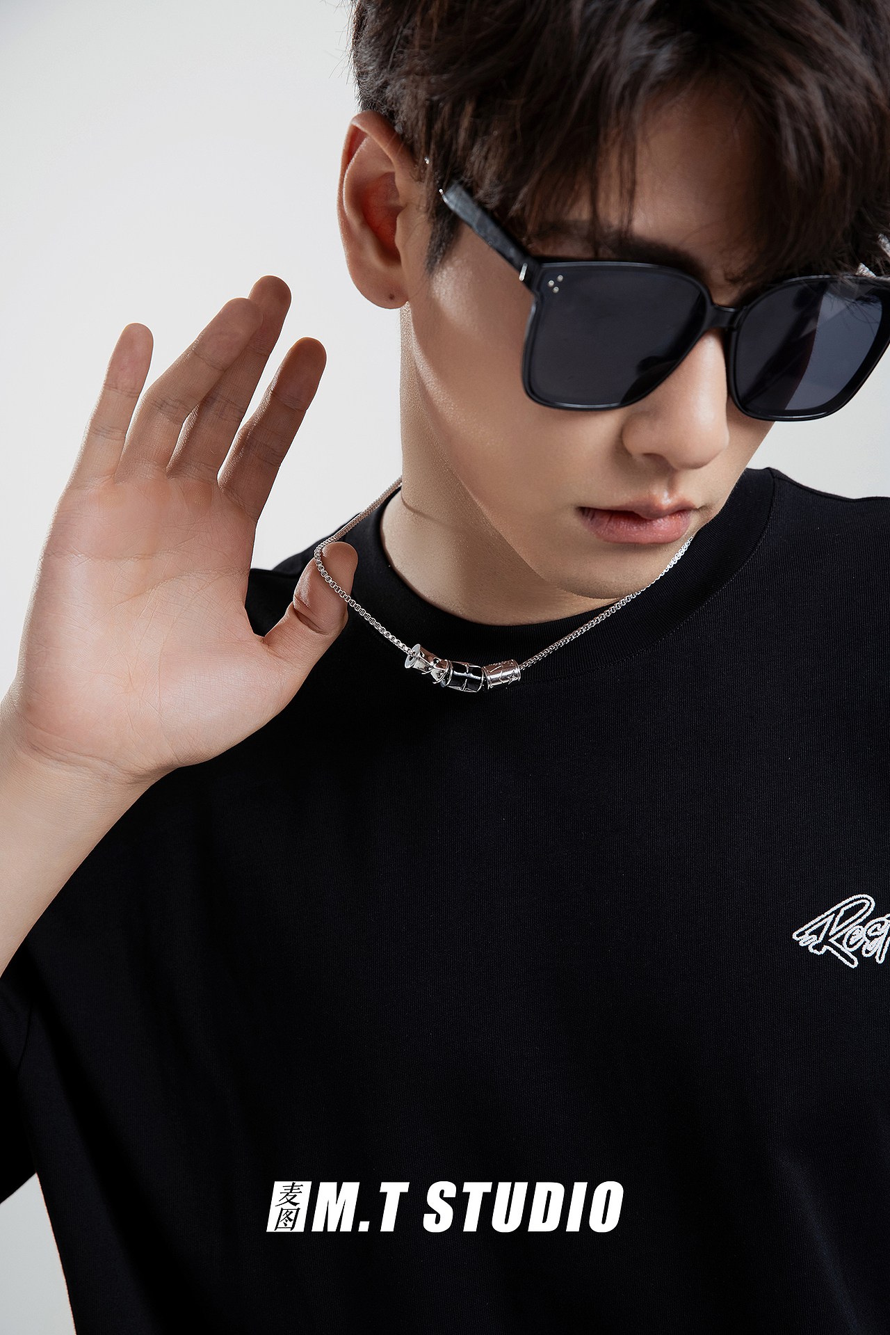 男模银饰手镯戒指饰品首饰男士项链冷酷