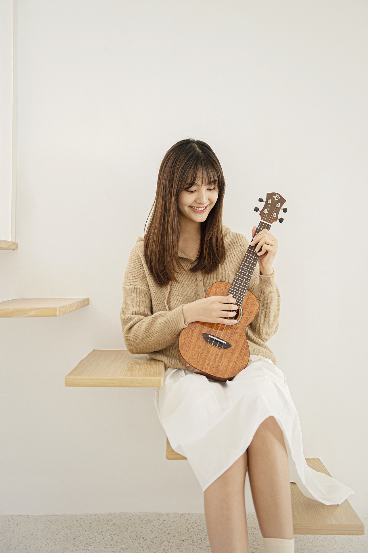 尤克里里外景拍摄、小吉他模特拍摄