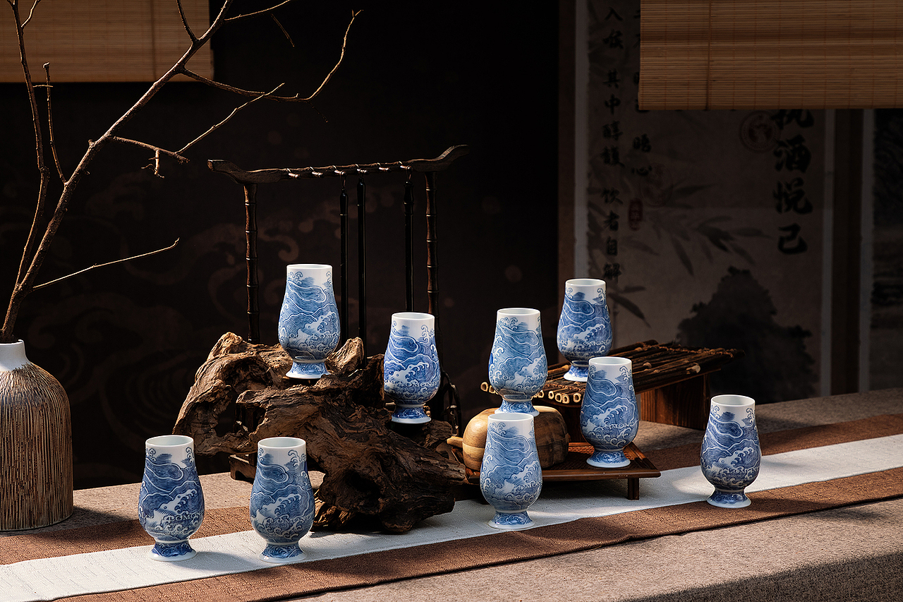 罗曼湖珍藏手作品鉴杯