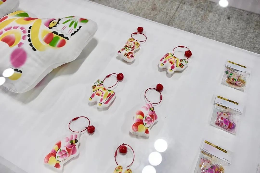 展讯|“非遗新风物”展览于西安地铁6号线科技路