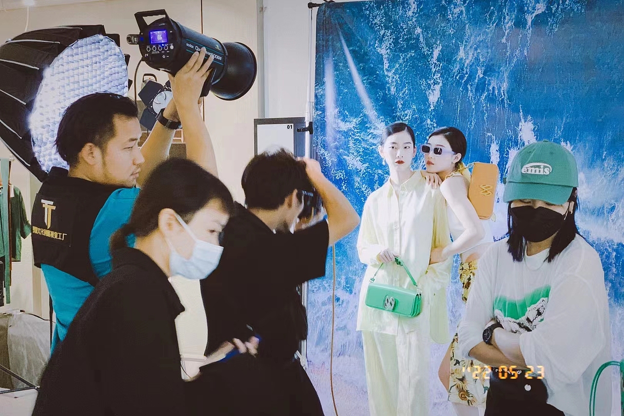 玛丝菲尔 & 包包 | 罗思文化