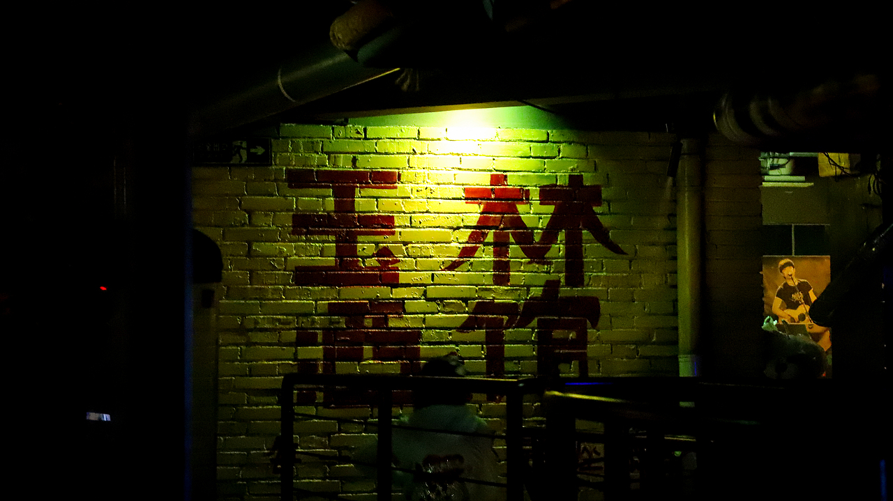 Urban Streets丨成都《1》（图ZMzYwMjI0NzI4） - 人文/纪实摄影 - 站酷设计师SPACE_Z原创素材 - 站酷ZCOOL