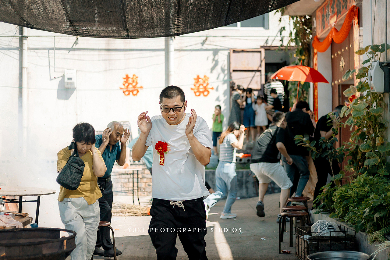 婚礼很拍｜爱意（图ZMzM4MjAxNzQ4） - 婚礼摄影 - 站酷设计师与你婚礼摄影原创素材 - 站酷ZCOOL