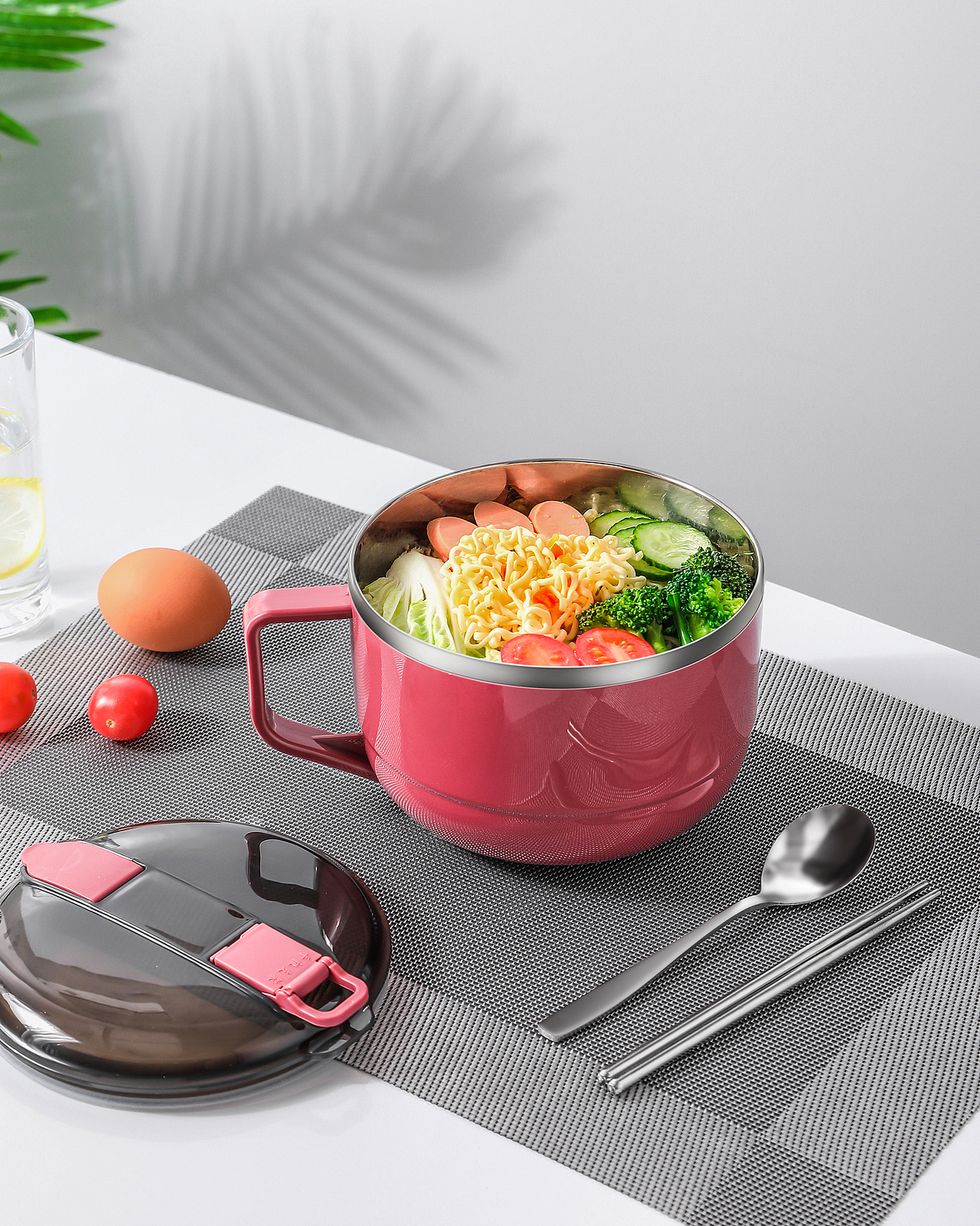 泡面碗（图ZMzEwMDg3MjQw） - 产品摄影 - 站酷设计师FlyingPhotograp原创素材 - 站酷ZCOOL