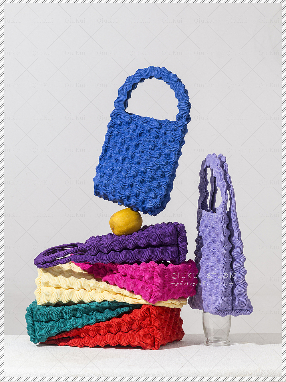 皆穿 菠萝包 | 西安商业摄影 & 陌上秋葵（图ZMzAzMDAxNjcy） - 产品摄影 - 站酷设计师陌上秋葵原创素材 - 站酷ZCOOL