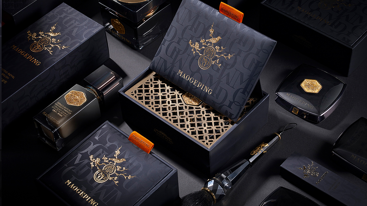 IF奖获奖作品——繁花觅境典藏礼盒