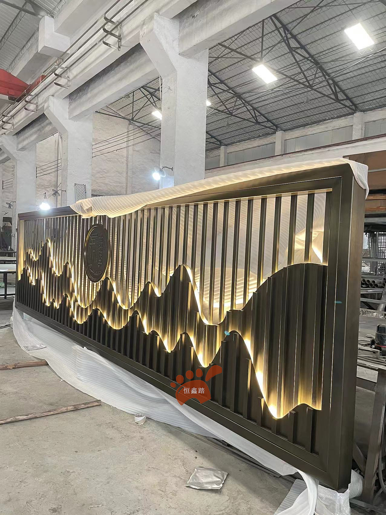 园林景墙不锈钢假山背景屏风 新中式艺术景墙