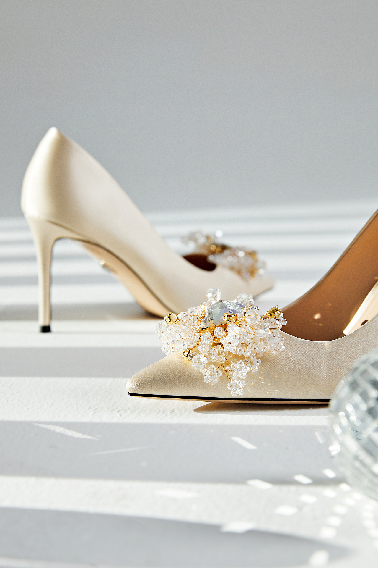 《badgley mischka》高端女鞋2022春季精修图