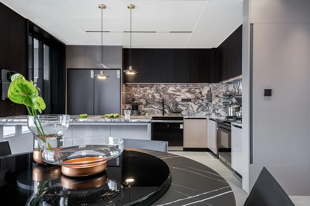 300㎡优雅私宅的室内设计案例