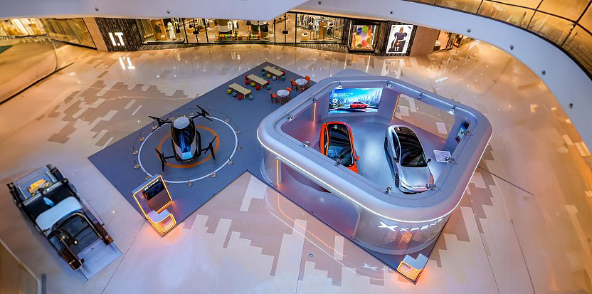 都2023年了，不会还有人用传统方式加油吧！（图ZMzQ5ODc3ODYw） - AI作品 - 站酷设计师求己W原创素材 - 站酷ZCOOL