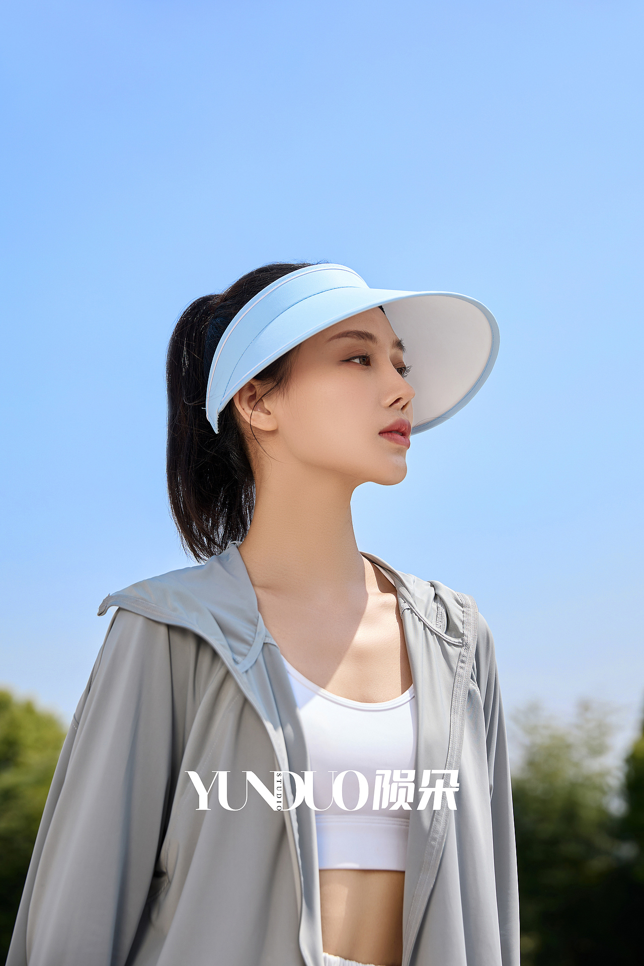 防嗮口罩 防晒冰袖 防晒衣 防晒帽 焦下风格防嗮（图ZMzU0NzkyMDYw） - 产品摄影 - 站酷设计师陨朵商拍刘大奇原创素材 - 站酷ZCOOL