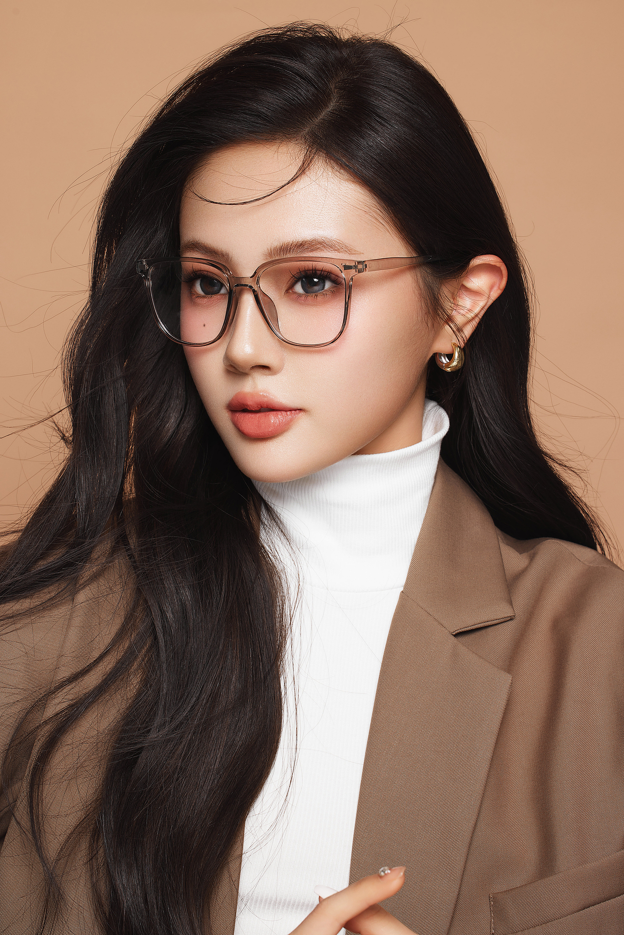 妆容（图ZMzYwOTA0ODE2） - 人像摄影 - 站酷设计师修图师墨尘原创素材 - 站酷ZCOOL