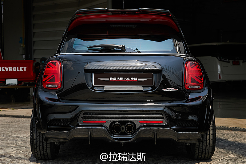 MINI F56改装AG碳纤尾翼