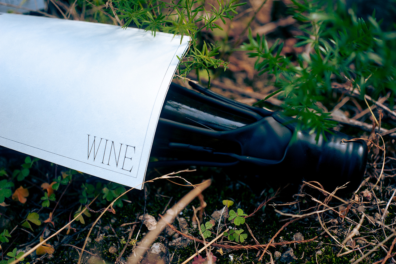 CLOSE TO ABYSS / WINE（图ZMzI4OTkyMTA4） - 包装 - 站酷设计师Pharaoh_Ars_摆薯原创素材 - 站酷ZCOOL