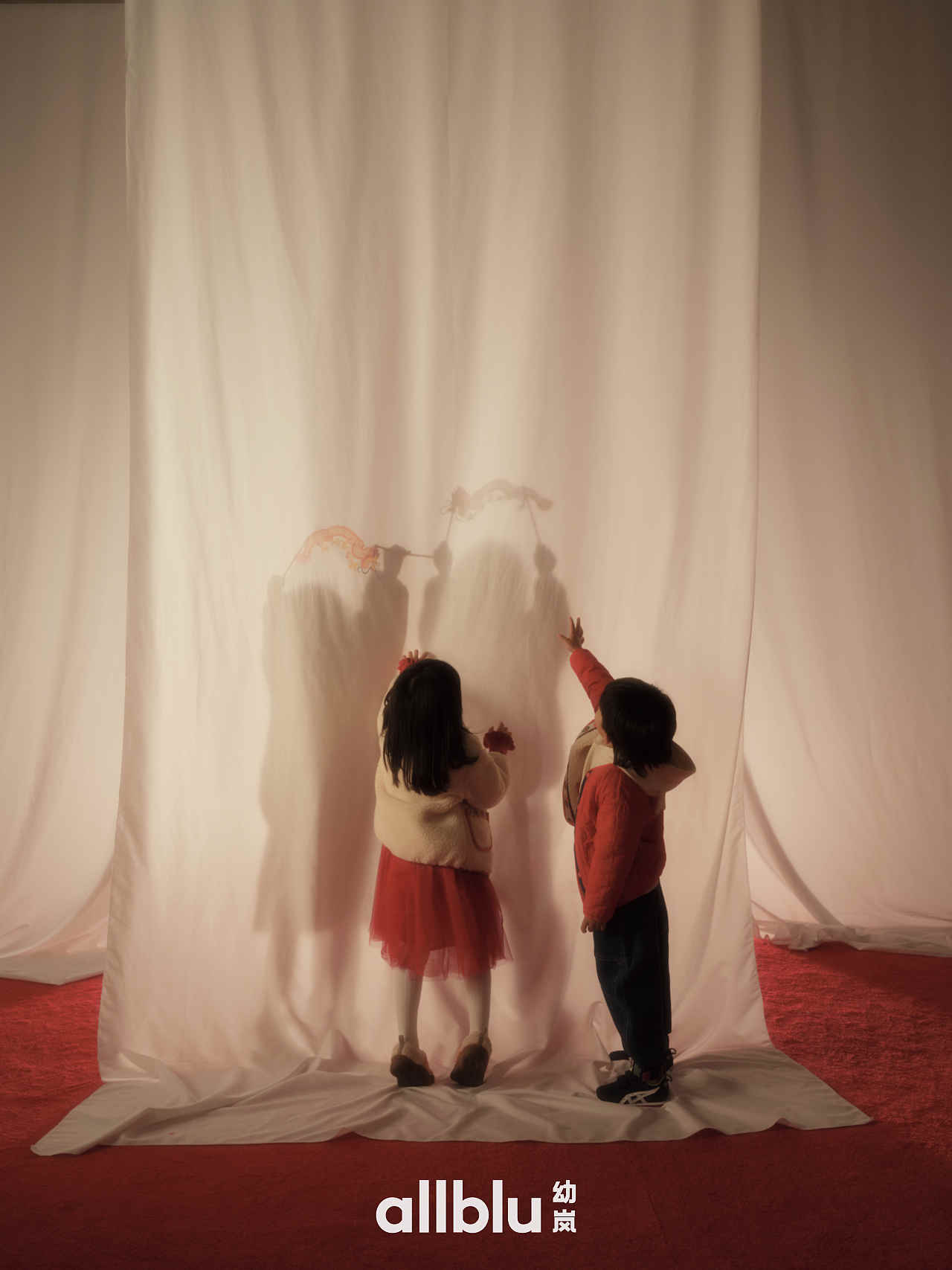 拍了拍皮影戏的幼岚cny campaign