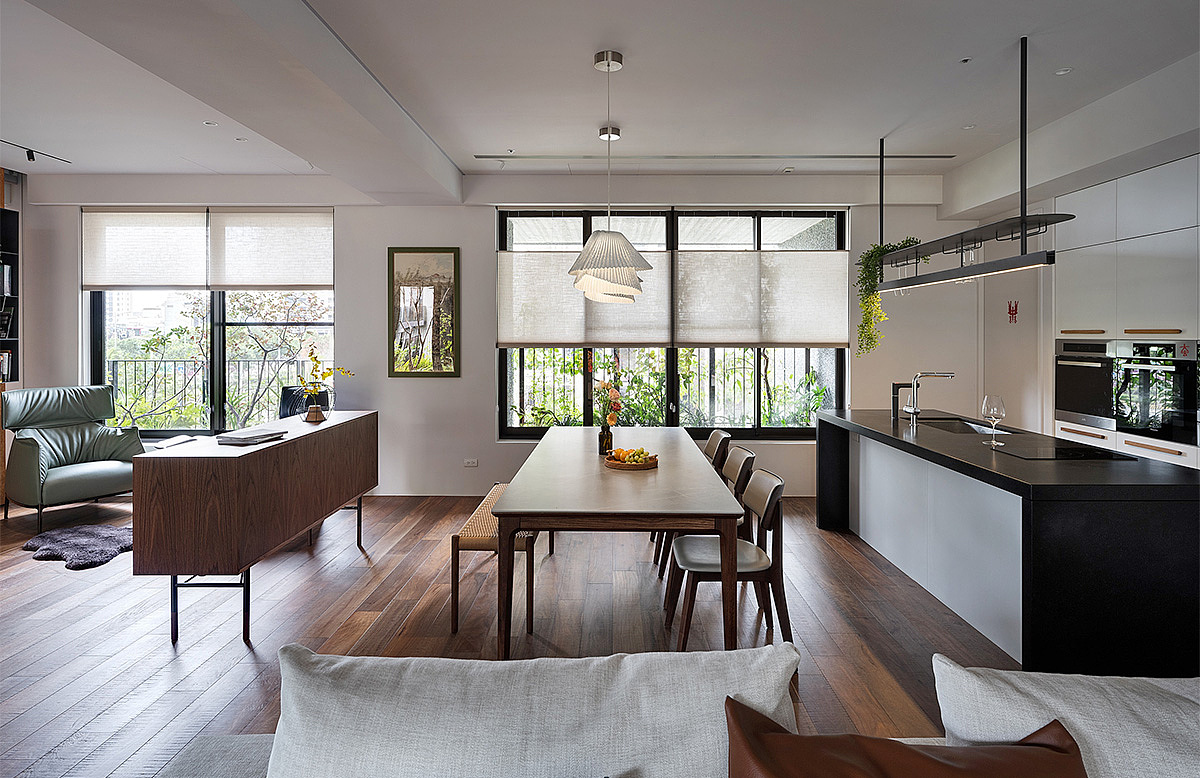 家装设计案例鉴赏——现代原木感混搭居所