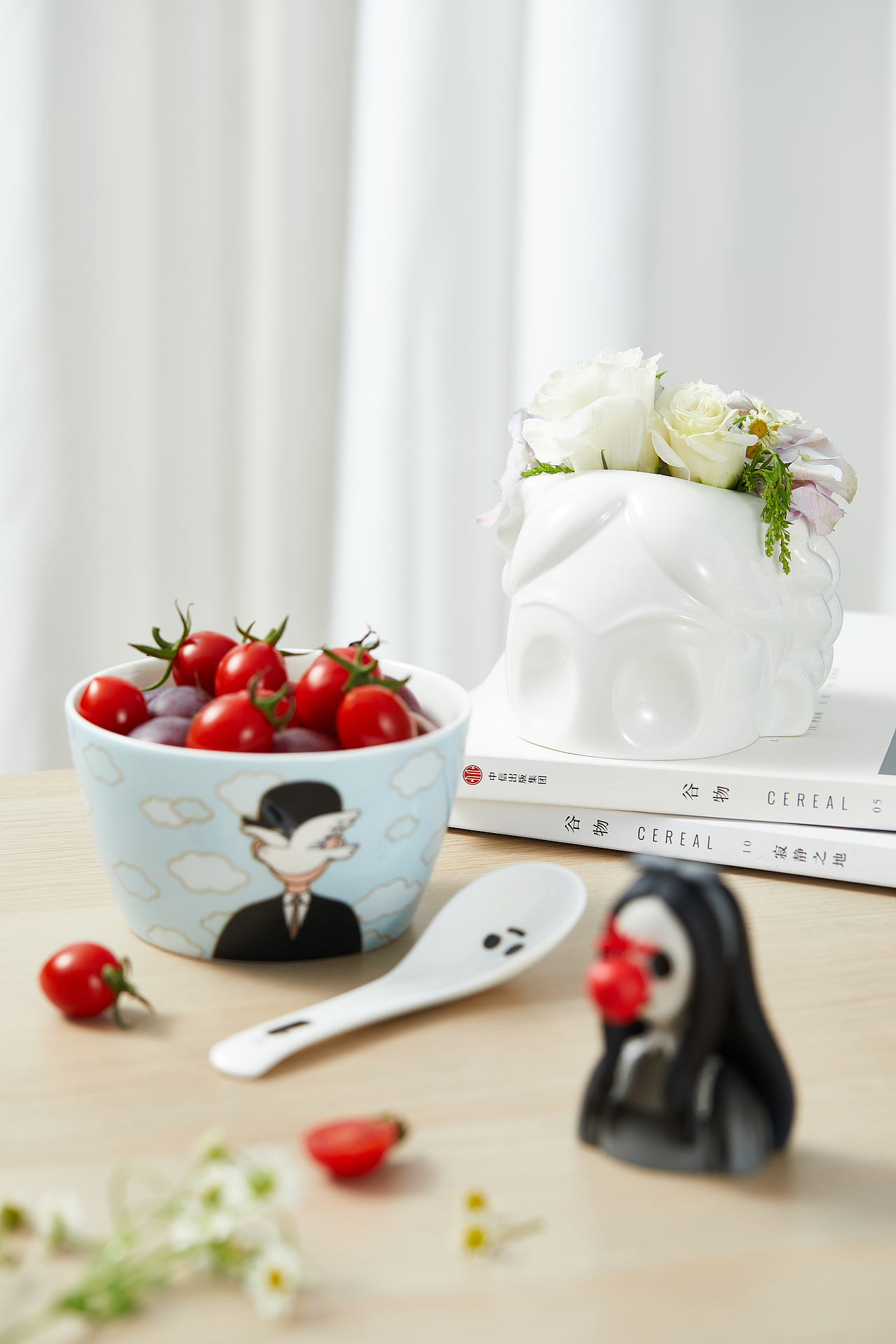 蓝烟斗*红胶囊 无声呐喊IP的骨瓷查餐具系列