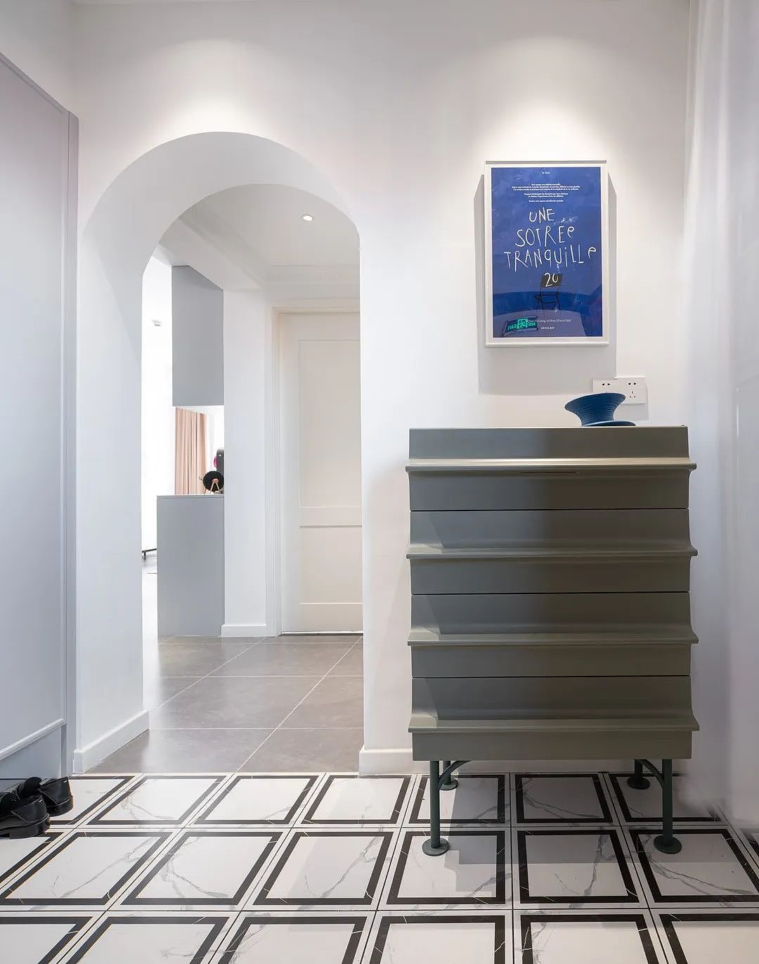 简约中又不失生活的浪漫,118㎡的轻法式两室太好看了