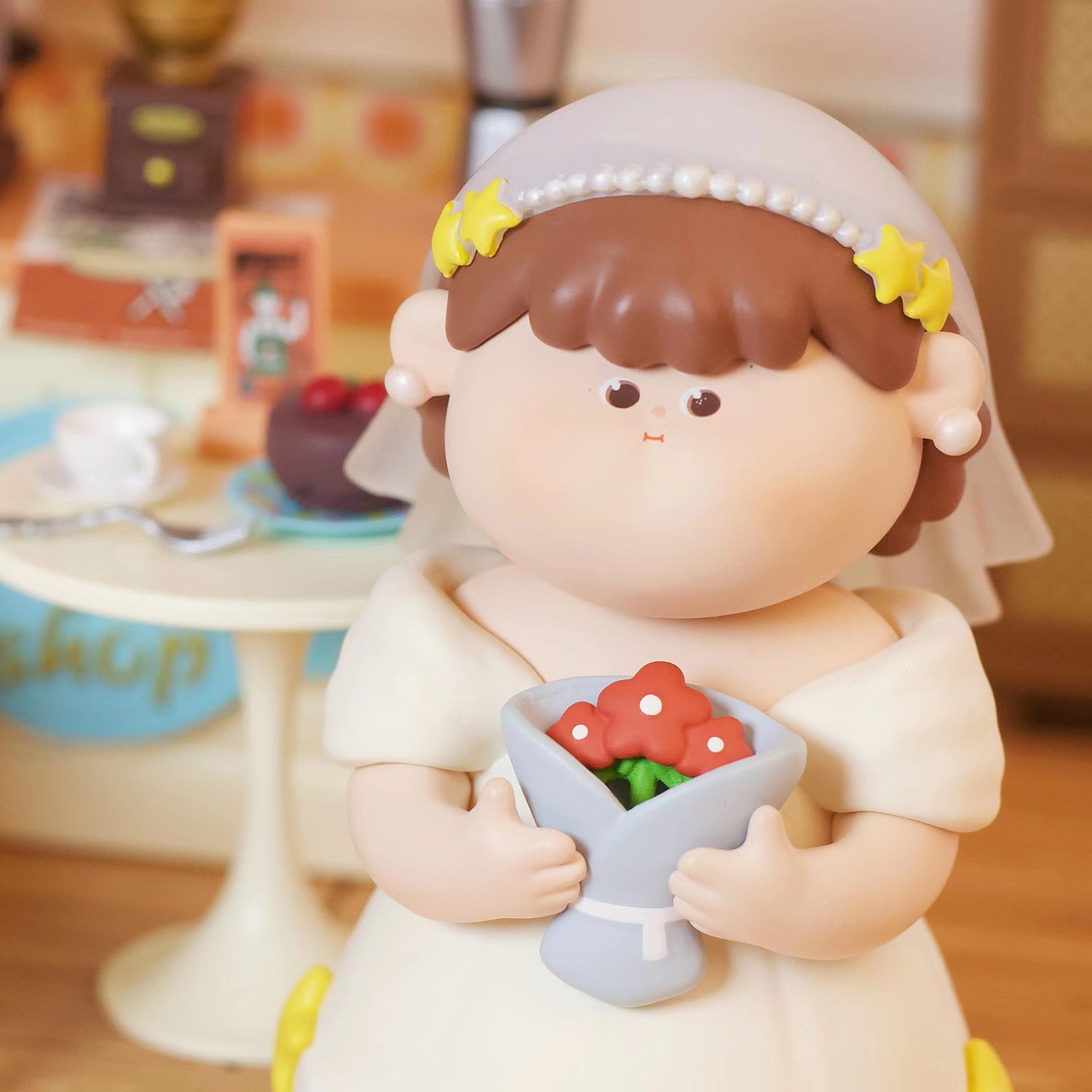 恋爱日记-阿玛莉莉丝潮玩