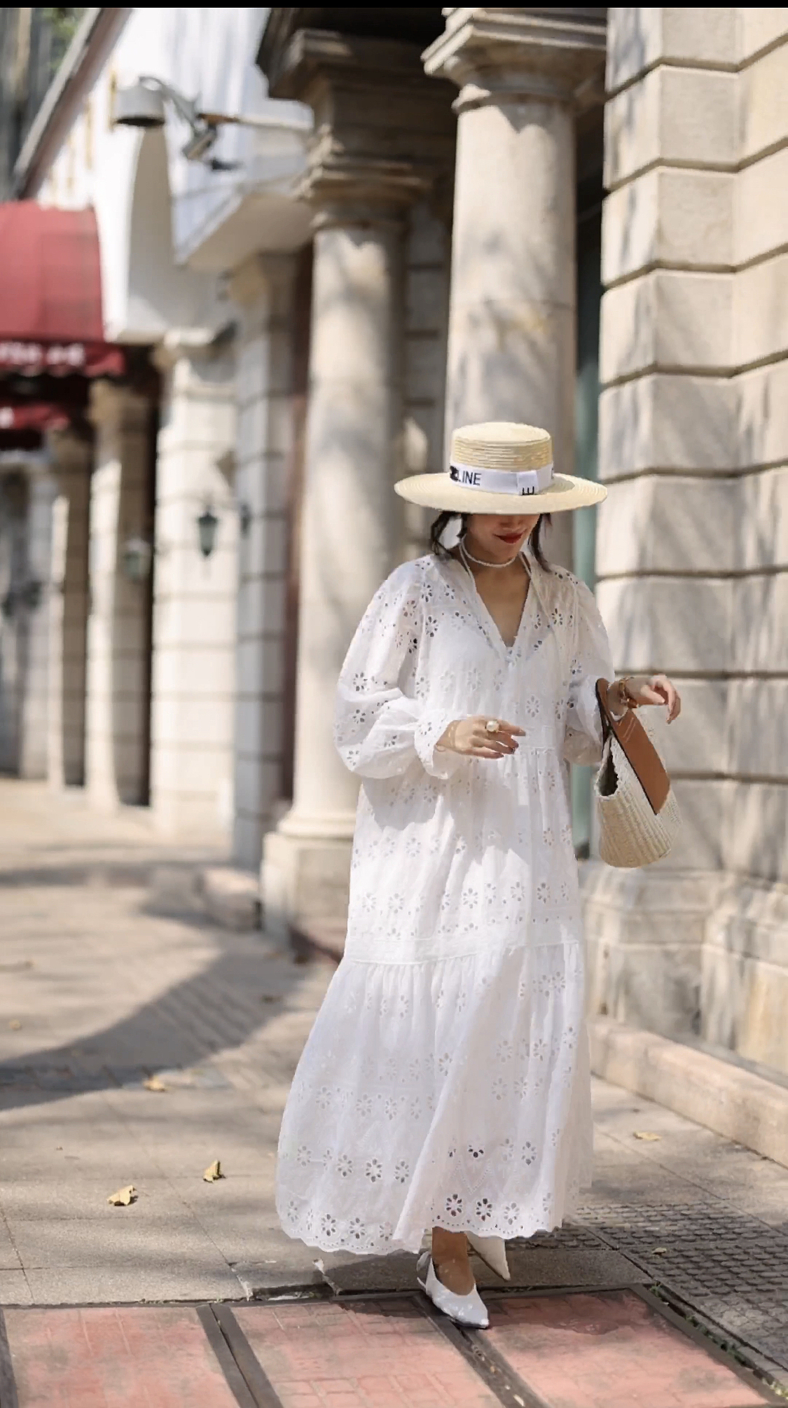 服装拍摄(沙面取景)