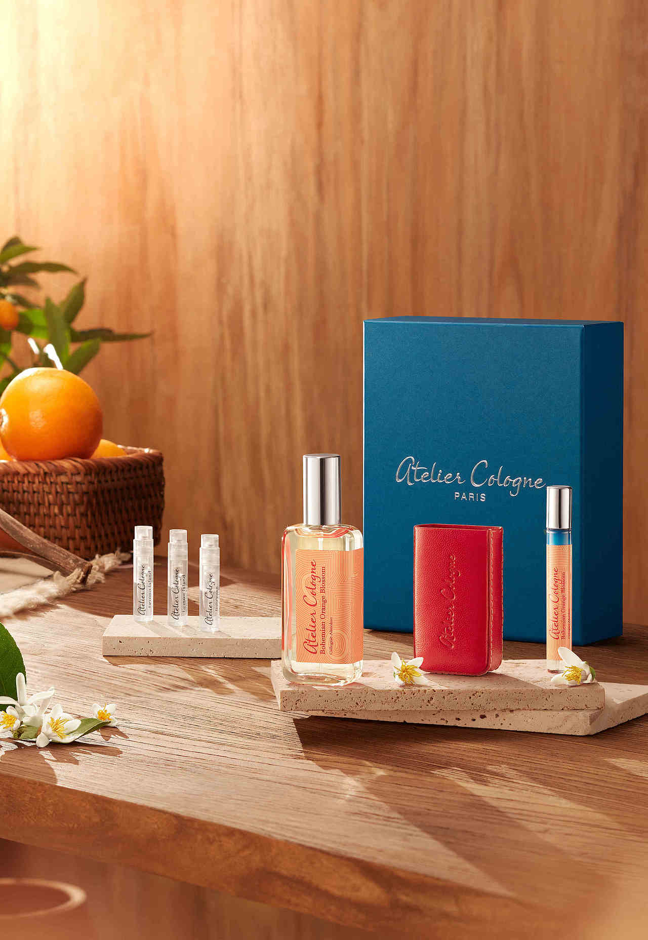 香水摄影｜欧珑香水（图ZMzQ5NjM2MTEy） - 产品摄影 - 站酷设计师101Space原创素材 - 站酷ZCOOL