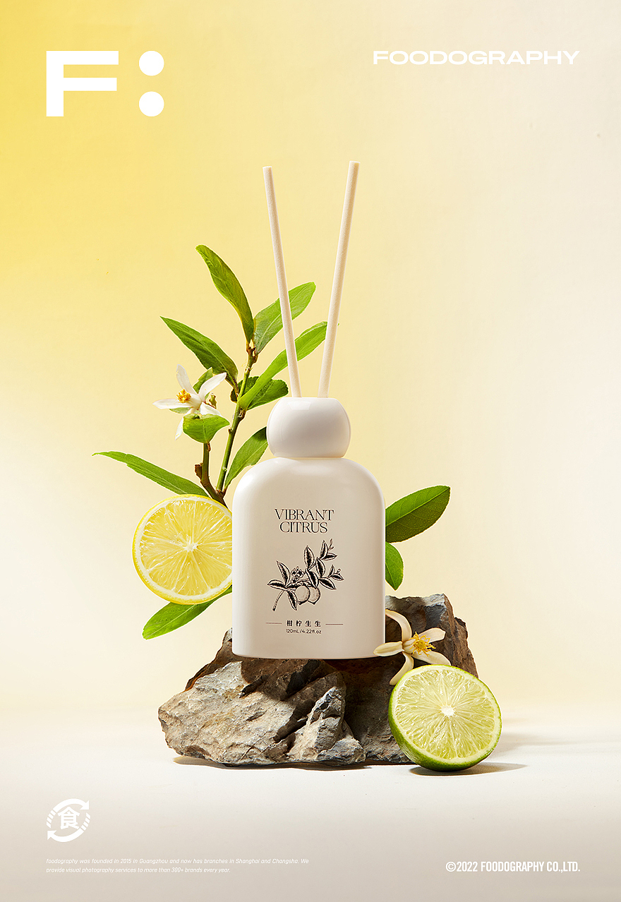 香薰香水摄影 | SUMR逐夏 ✖ 食摄集（图ZMzcwNzA0ODky） - 产品摄影 - 站酷设计师Foodography原创素材 - 站酷ZCOOL