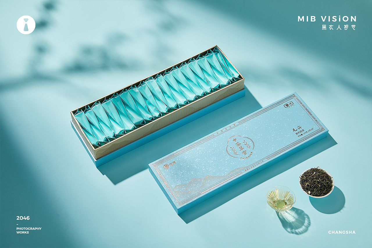 《中茶》翠雪茶叶拍摄 | 长沙黑衣人摄影（图ZMzQ5NjA1MTY0） - 产品摄影 - 站酷设计师长沙黑衣人摄影原创素材 - 站酷ZCOOL