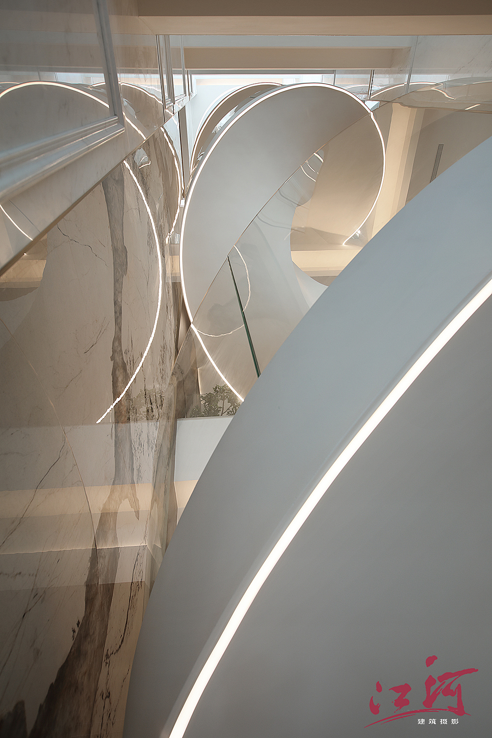 别墅摄影|穿透简约的表面，捕捉内在丰盈（图ZMzY3NTcxNDg4） - 环境/建筑摄影 - 站酷设计师室内空间摄影原创素材 - 站酷ZCOOL