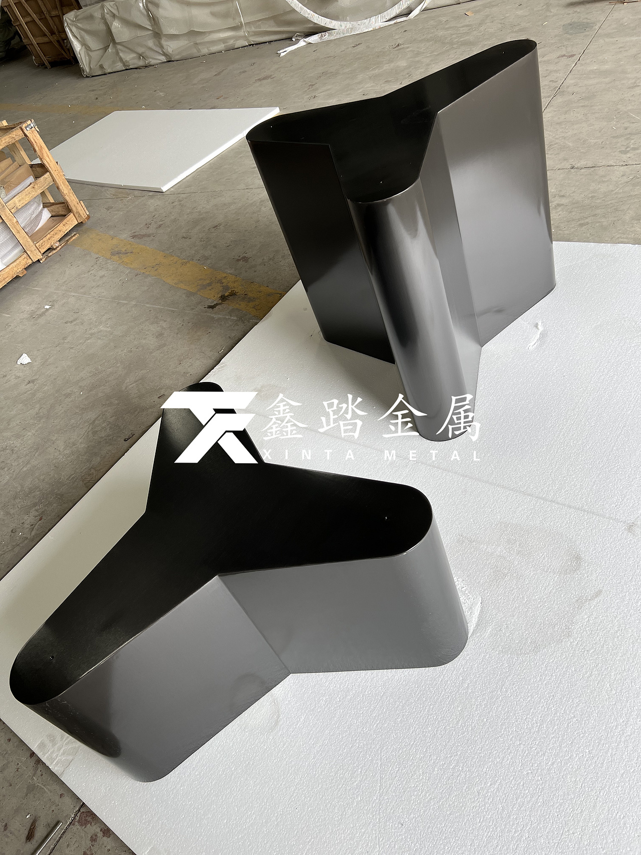 酒店不锈钢造型茶几、手工锻造曲面茶几脚该如何保养呢