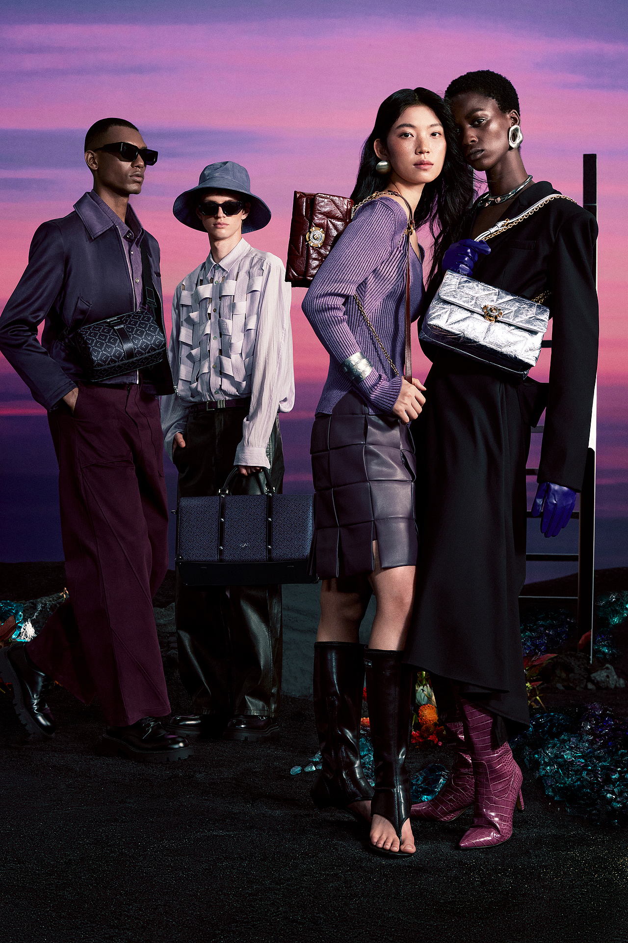 SATCHI 2023 CAMPAIGN（图ZMzU4NjQxMzgw） - 人像摄影 - 站酷设计师黑白君工作室原创素材 - 站酷ZCOOL