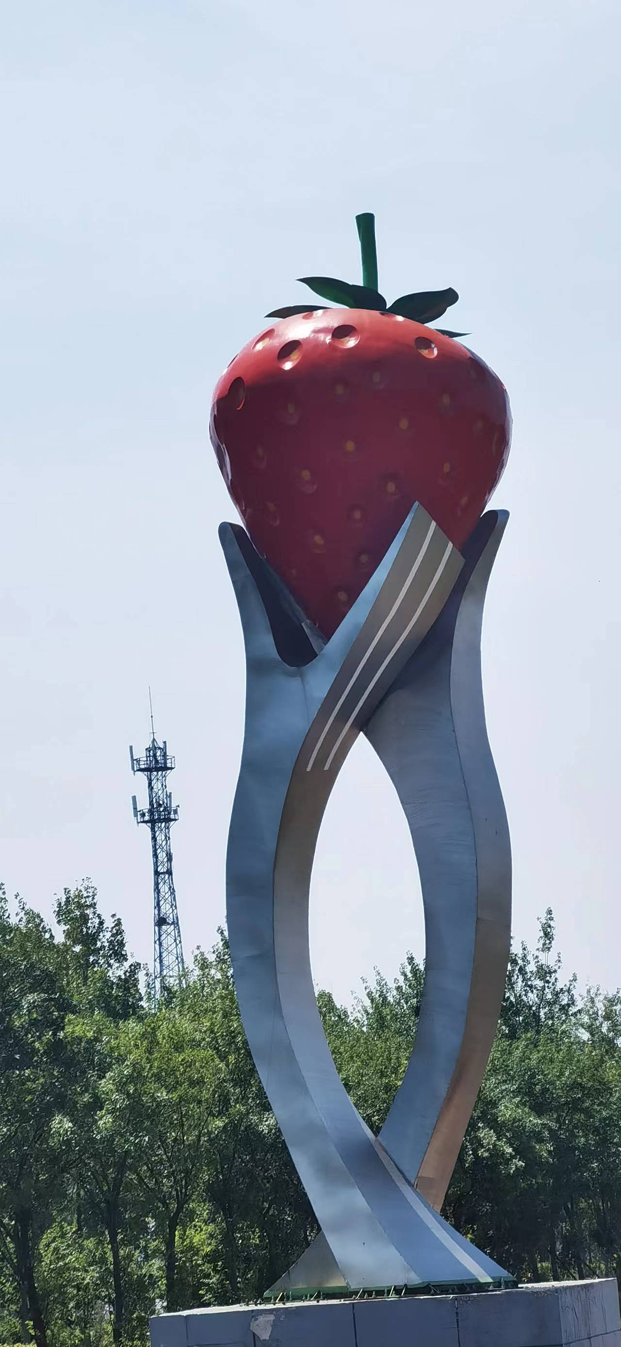草莓雕塑（圖ZMzAxNjg3MTQ4） - 其他工業(yè)/產(chǎn)品 - 站酷設(shè)計(jì)師Z20878017原創(chuàng)素材 - 站酷ZCOOL