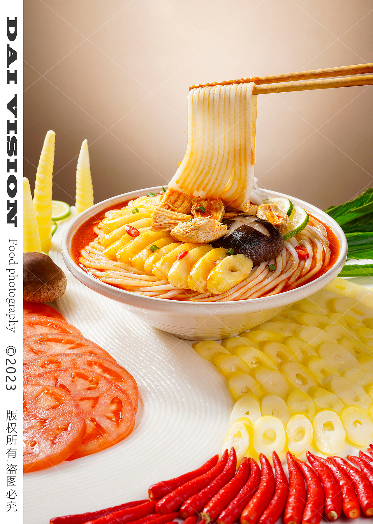 云南咚咚菌米线 松茸 汽锅 黑松露 酸笋过桥米线拍摄（图ZMzYzNDYwMTA4） - 产品摄影 - 站酷设计师云南智淼摄影原创素材 - 站酷ZCOOL