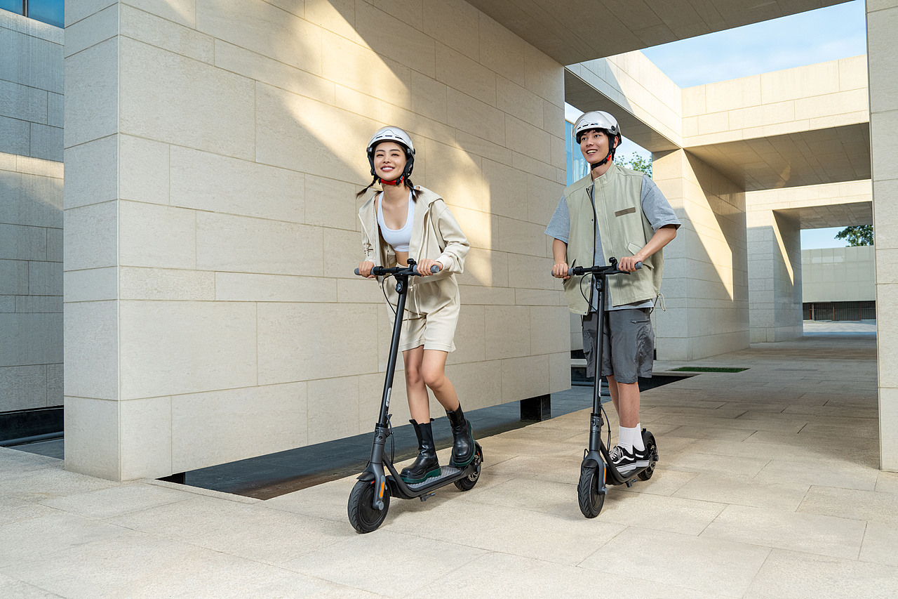 NINEBOT九号滑板车F系列