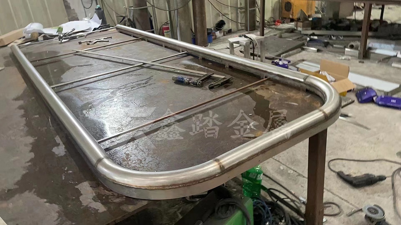 售楼部酒店大堂曲面不锈钢门套 定制弧形不锈钢门套