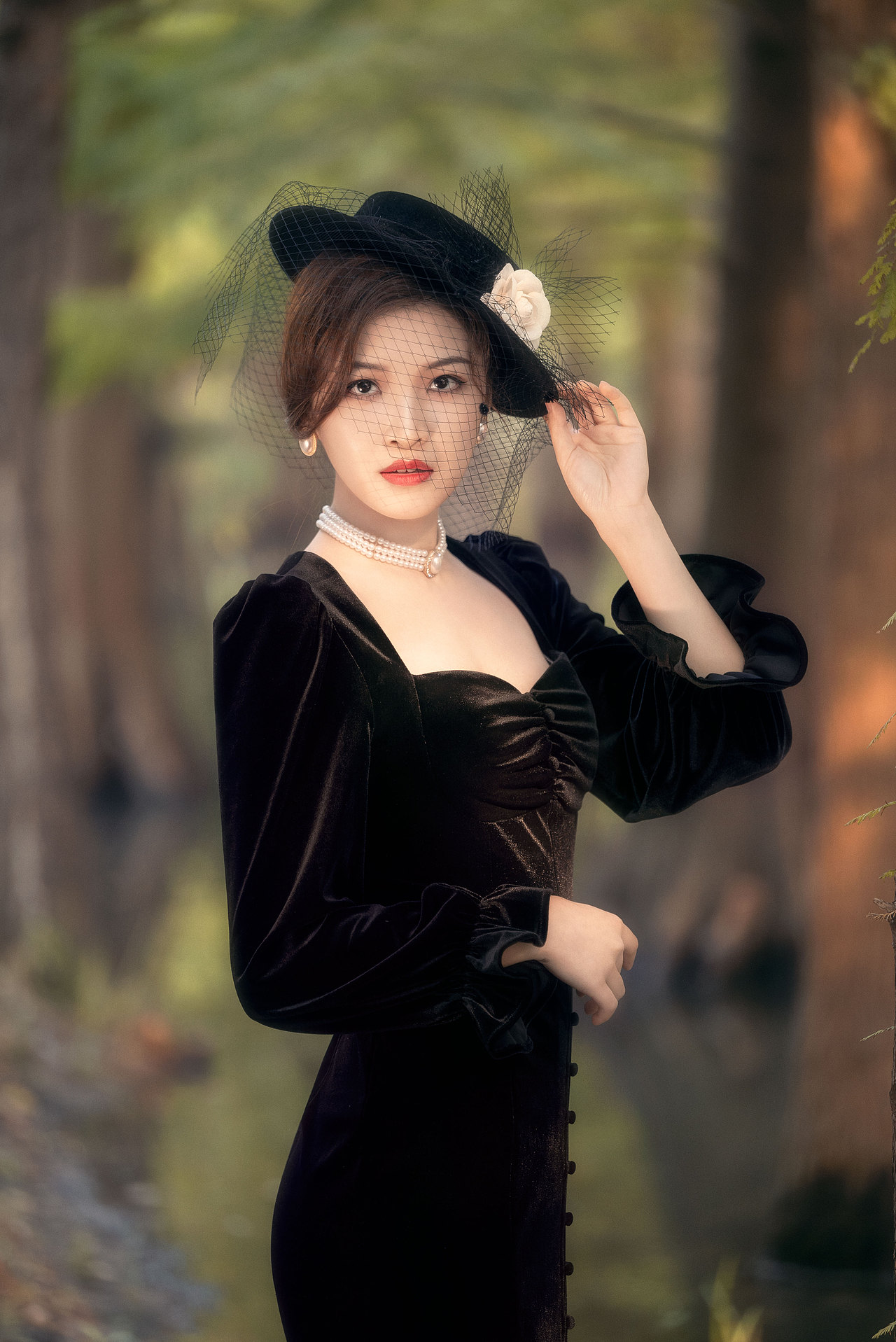 金色杉林（图ZMzE1MjY2OTcy） - 人像摄影 - 站酷设计师糊涂仙人LEO原创素材 - 站酷ZCOOL