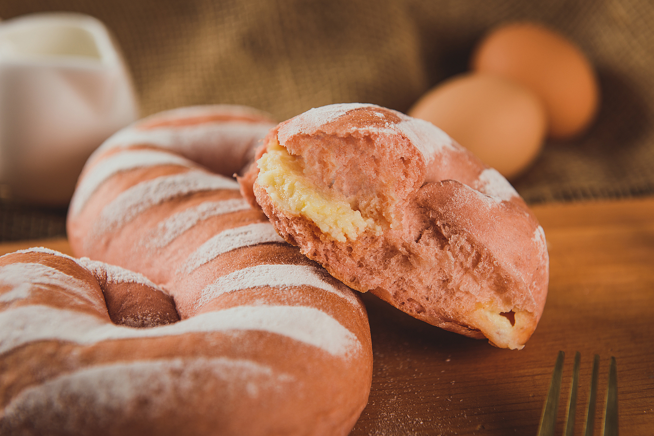 现烤面包芝士面包巧克力面包