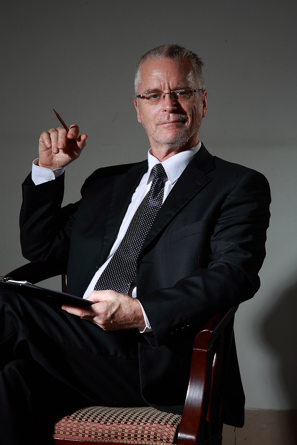 孙恺专家形象代言摄影（图ZMzI3MzM4MjU2） - 人像摄影 - 站酷设计师让中国拥有世界原创素材 - 站酷ZCOOL